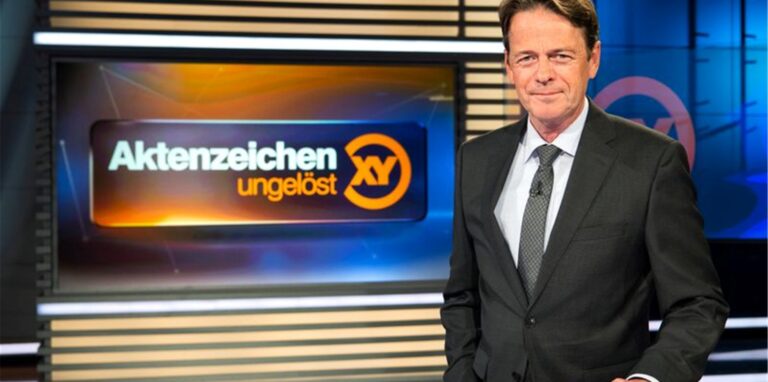 Rudi Cerne im Studio der Sendung «Aktenzeichen XY … ungelöst».