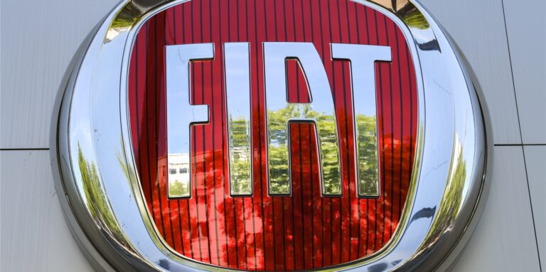 Ein Fiat-Markenlogo