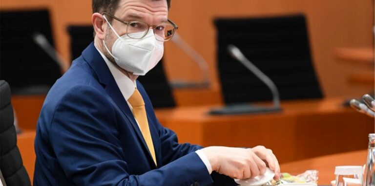 Bundesjustizminister Marco Buschmann hält eine Maskenpflicht im kommenden Herbst für wahrscheinlich.