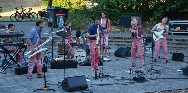 Die Band Muito Kaballa