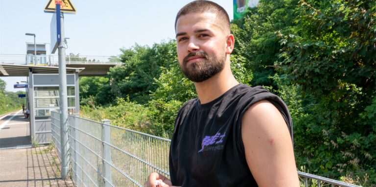 Dennis Kilic hat einen guten Eindruck vom Bahnhof Marl-Mitte.
