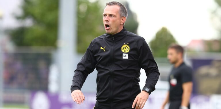 Christian Preußer gibt Anweisungen.