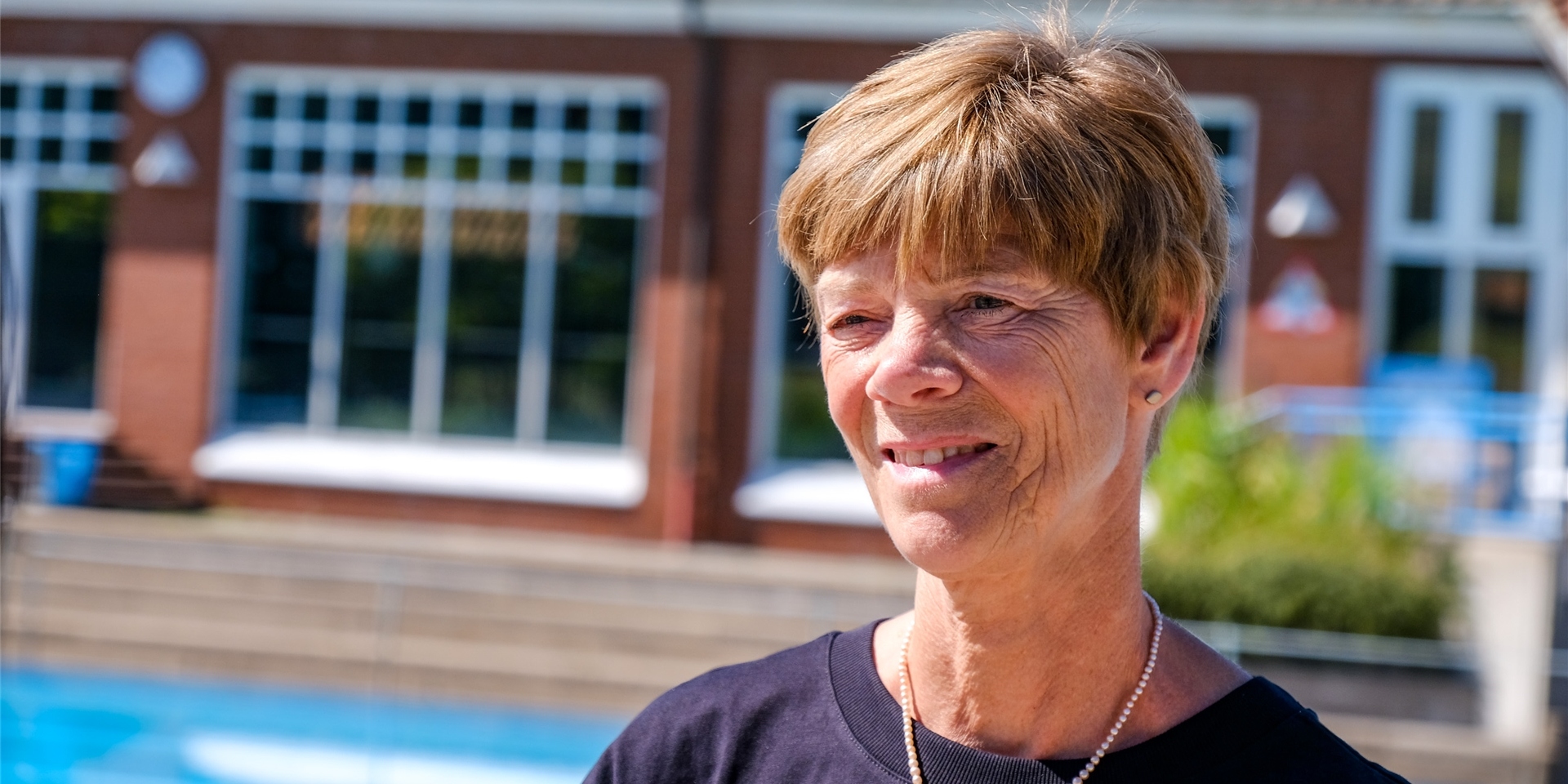 Badleiterin Petra Anlauf im Freibad Backum.