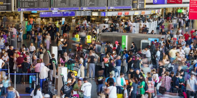 Chaotische Zustände am Flughafen