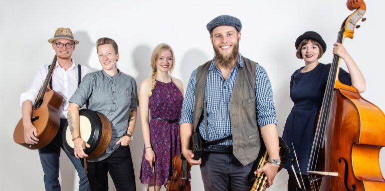 Die Band Dánacht