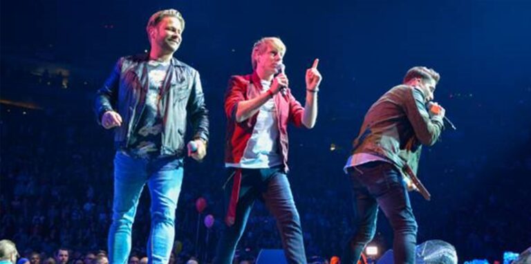 Die Zipfelbuben bei einem Auftritt in „Die Schlagernacht des Jahres 2019″ in der Lanxess Arena in Köln (Archivbild).