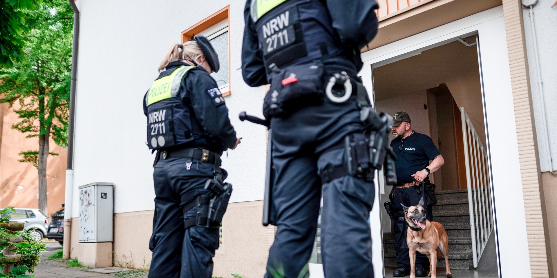 Die Polizei hat einen 18-Jährigen Tatverdächtigen festgenommen drei Tage nach einem Messerangriff in Düsseldorf.