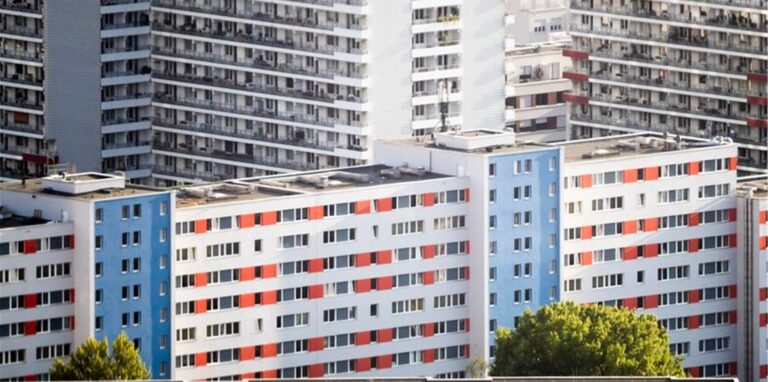 Blick auf ein Wohnheim für Studierende