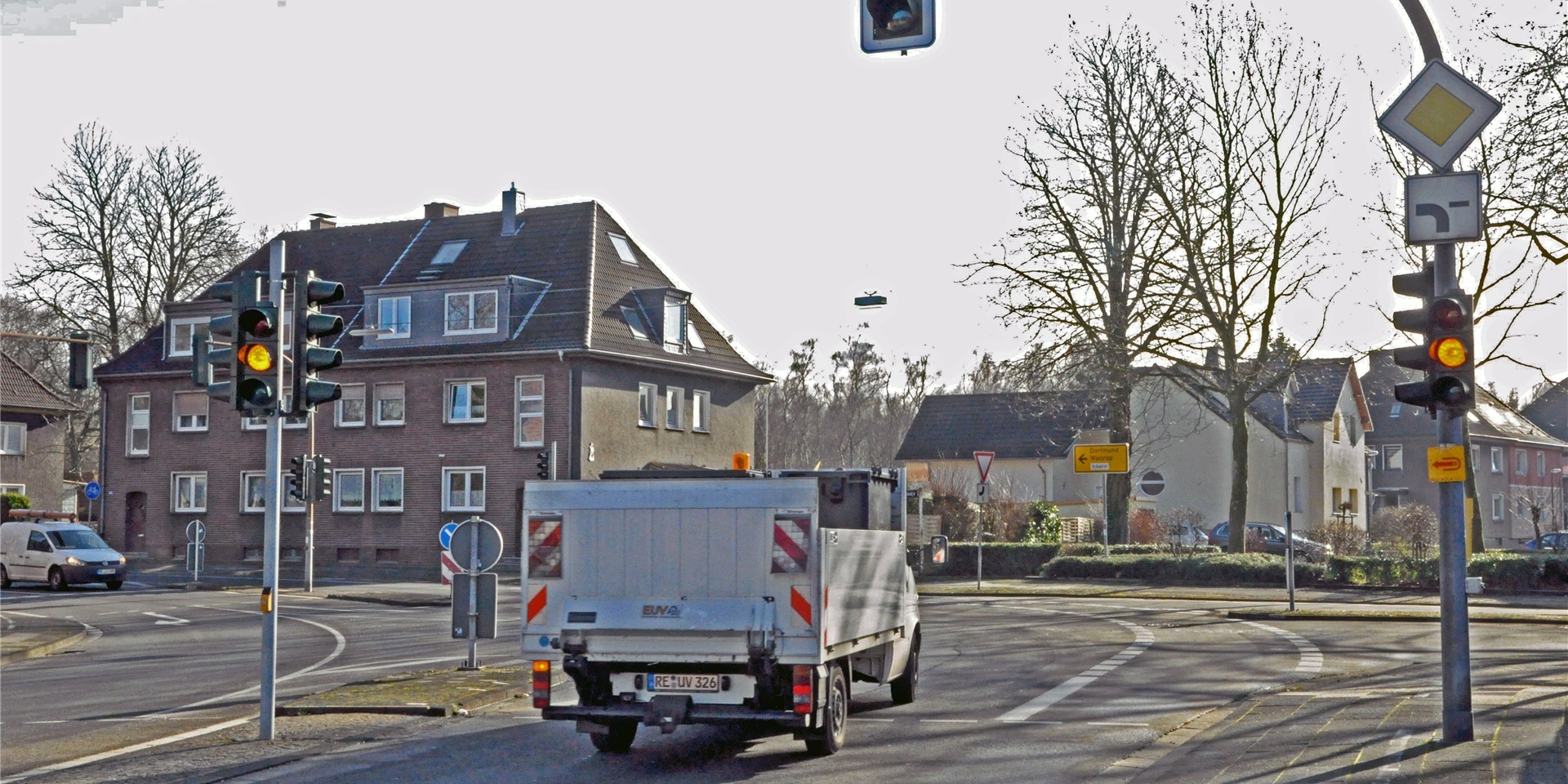 Im Bereich der Römerstraße/Lange Straße kam es am Samstag (30.7.) zu einem Unfall, bei dem ein Kind aus Castrop-Rauxel verletzt wurde.
