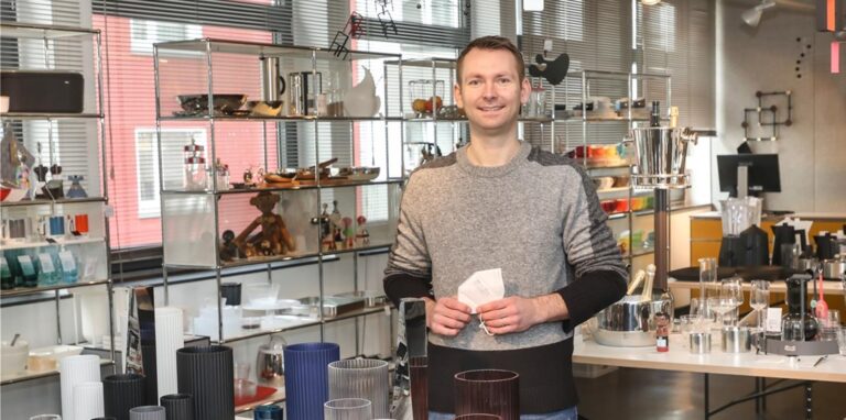 Händler Paul Spielhoff vom Einrichtungshaus Wim Gelhard bemerkt Umsatzrückgänge.