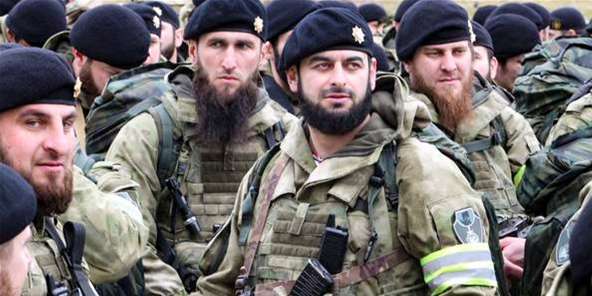 Soldaten der Tschetschenischen Republik, die an Putins Aggression gegen die Ukraine teilnehmen.