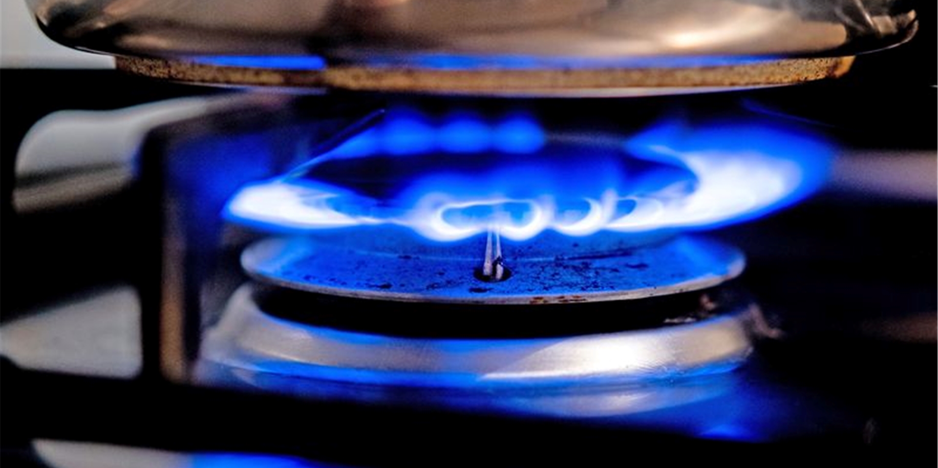 Es wird teuer für Gaskunden in Deutschland – die Preise ziehen teilweise drastisch an.
