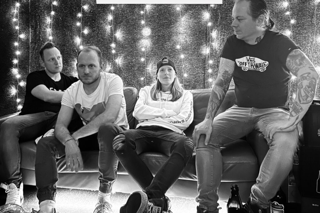 Bands aus der Musikschule „Kais Rock und Pop School“ spielen am Samstag auf Bühne 2, darunter die Rock-Band „Why Not?“