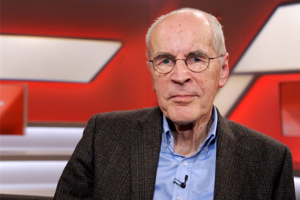 Der Kriminologe Christian Pfeiffer, langjähriger Direktor des Kriminologischen Forschungsinstituts Niedersachsen, zu Gast in einer Talkshow. Der Kriminologe Christian Pfeiffer, langjähriger Direktor des Kriminologischen Forschungsinstituts Niedersachsen, zu Gast in einer Talkshow.