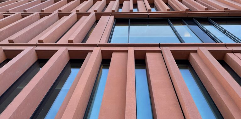 Die Fassade des Landgericht Bochum.