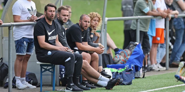 Marc-André Kruska ist Co-Trainer von Heiko Butscher beim VfL Bochum.
