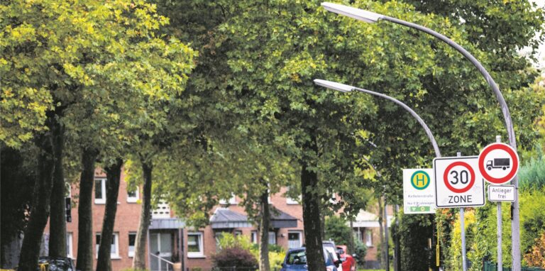 Straßenbeleuchtung an der Kettelerstraße in Waltrop.