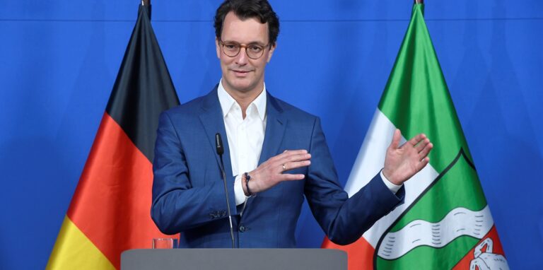 Hendrik Wüst, Ministerpräsident (CDU)