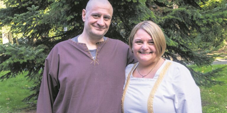 Andree Zenzer und Silvia Blumer haben im Rathaus der Stadt Datteln geheiratet.