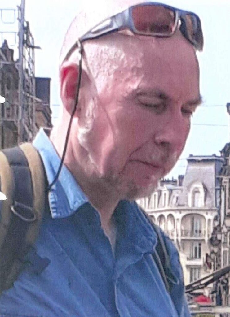 Möglicherweise stammt der Tatverdächtige aus dem Ausland. Möglicherweise stammt der Tatverdächtige aus dem Ausland.