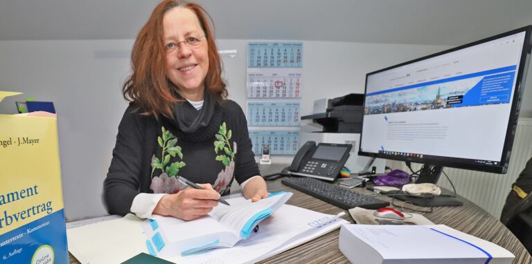 Corinna Stura-Cura ist Vizepräsidentin des Verbandes Deutscher Anwaltsnotare und arbeitet als Notarin in Fröndenberg.