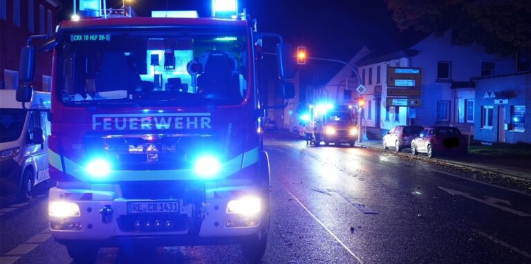 Zu einem Einsatz rückte die Feuerwehr zur Wittener Straße aus.