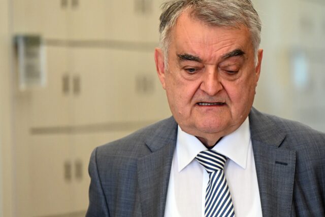 Auch Innenminister Herbert Reul äußerte sich nun zum Polizeieinsatz am Mittwoch, bei dem in Dortmund ein Mann gestorben ist. (Archiv)