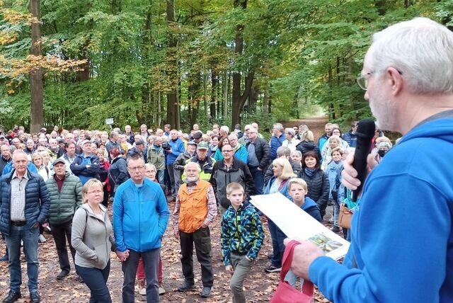 300 Personen waren beim Schnatgang des VV Suderwich