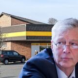 Montage zeigt den Technischen Beigeordneten Norbert Höving aus Recklinghausen vor dem Netto-Markt am Becklemer Weg