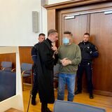 Der Angeklagte aus Marl wird unter anderem von Christian Simonis verteidigt.