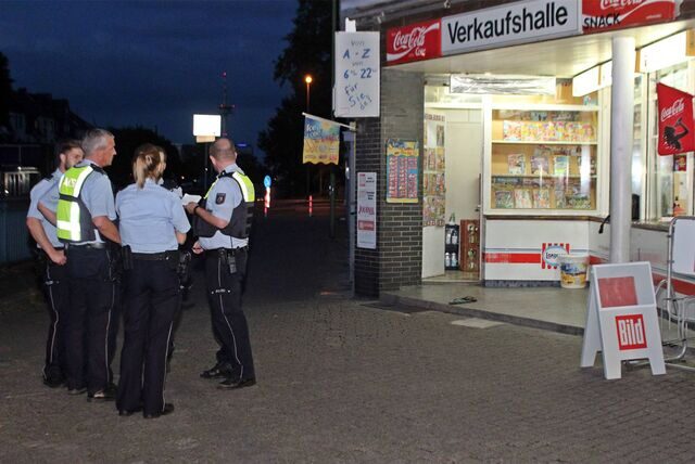Zwei Täter sind in der Nacht zu Mittwoch (6.10.) in einen Kiosk eingebrochen – einer ist noch flüchtig. (Symbolbild)