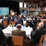 Gäste im Gemeinschaftshaus Wulfen bei der Preisverleihung „Unternehmer des Jahres in Dorsten“.