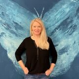 Martina Hosse-Dolega in ihrem Studio am Münsterplatz in der Castroper Altstadt.