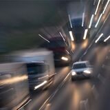 Eine Verfolgungsjagd mit einem Polo-Fahrer lieferte sich die Polizei von der B1 bis ins Sauerland. (Symbolbild)