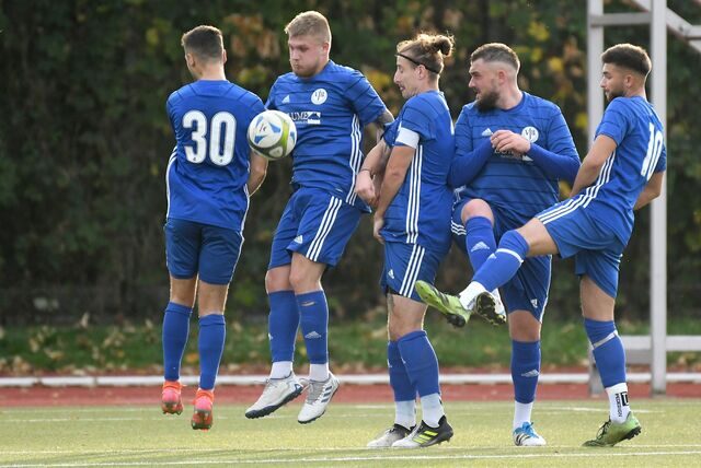 Mit Mühe wehrte der Kreisliga-A-Spitzenreiter VfB Habinghorst die erste Saisonniederlage ab. Im Derby bei Eintracht Ickern gab es ein 0:0.