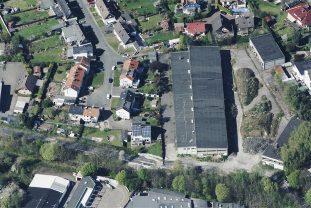 Das alte Fuhrparkgelände des EUV liegt verkehrstechnisch günstig zwischen Herner Straße (unterhalb des Bildes) und der Schlenkestraße (oben links). Eine Entwicklung als künftiges Baugebiet, wie es Aufgabe der ECAS sein soll, zeichnet sich aber so schnell nicht ab.