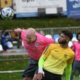 Ahmed Mein Tunc (r) führt nach zwölf Spieltagen die Castrop-Rauxeler Torjägerliste an. Er kommt  auf 15 Kreisliga-B-Treffer sowie drei im Kreisliga-A-Team der SG Victoria/Sportfreunde.