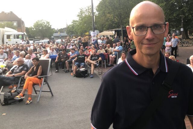 Vorstandsvorsitzender von „Mein Ickern“: Marc Frese beim Bürgerpicknick.
