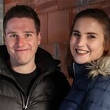 In diesem Jahr wird ihr Traum vom Eigenheim nicht mehr wahr, aber zu Beginn des nächsten Jahres wird die Doppelhaushälfte von Lisa König und Chris Kremer in Dortmund-Brechten fertig. Während außen gerade das Mauerwerk verputzt wird, ist es an der Zeit, die genaue Küchengestaltung festzulegen.