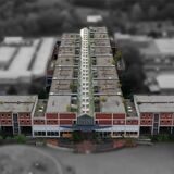 Der Gebäudekomplex Wulfener Markt aus der Luft