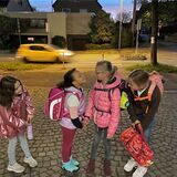 Kinder am Zebrastreifen an der Bochumer Straße