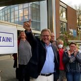 Professor Dr. med. Michael Paulussen, ärztlicher Direktor der Kinderklinik, spendete viel Applaus für Andreas Wachtel.