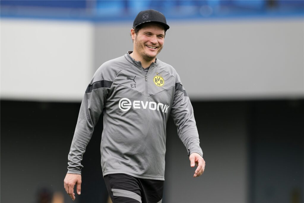 Das erste BVB-Training in Singapur.