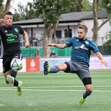 Kevin Holz (r) und sein SV Wacker Obercastrop reisen nach Holzwickede.