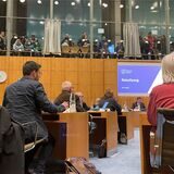 Der Ratssaal der Stadt Castrop-Rauxel bei der Sitzung am 24.11.2022. Oben saßen so viele Zuschauer wie nie.