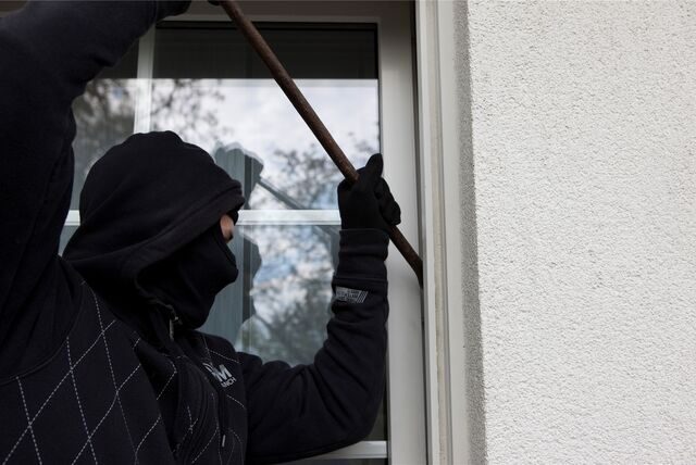 Ein mutmaßlicher Serieneinbrecher steht jetzt erneut in Bochum vor Gericht. Ein erstes Urteil vom 10. Dezember 2021 hatte der Bundesgerichtshof aufgehoben, weil ein Jurist aus Dortmund keine Zulassung als Anwalt mehr hatte. (Symbolbild)