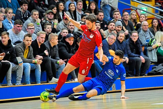 Zwei Jahre mussten die Fans auf den Mitternachtscup in der Rosa-Parks-Sporthalle verzichten: Am 30. Dezember soll endlich die 15. Auflage stattfinden.