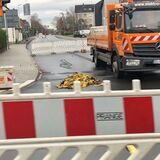 Derzeit sind auf der südlichen Seite der Kreuzung Lehmstraße/Berliner Straße in Waltrop Markierungsarbeiten im Gange.