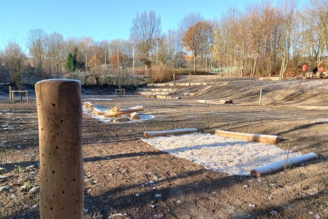 Die umgestaltete Fläche der früheren Tennisplätze am Backumer Tal in Herten.