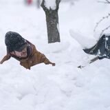 Während Dortmund einen milden Winter erlebt, haben Einwohner der amerikanischen Partnerstadt Buffalo mit viel Schnee zu kämpfen.